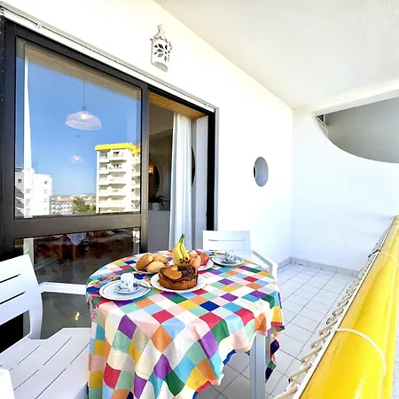 Vintage 2 With Pool By Homing Albufeira